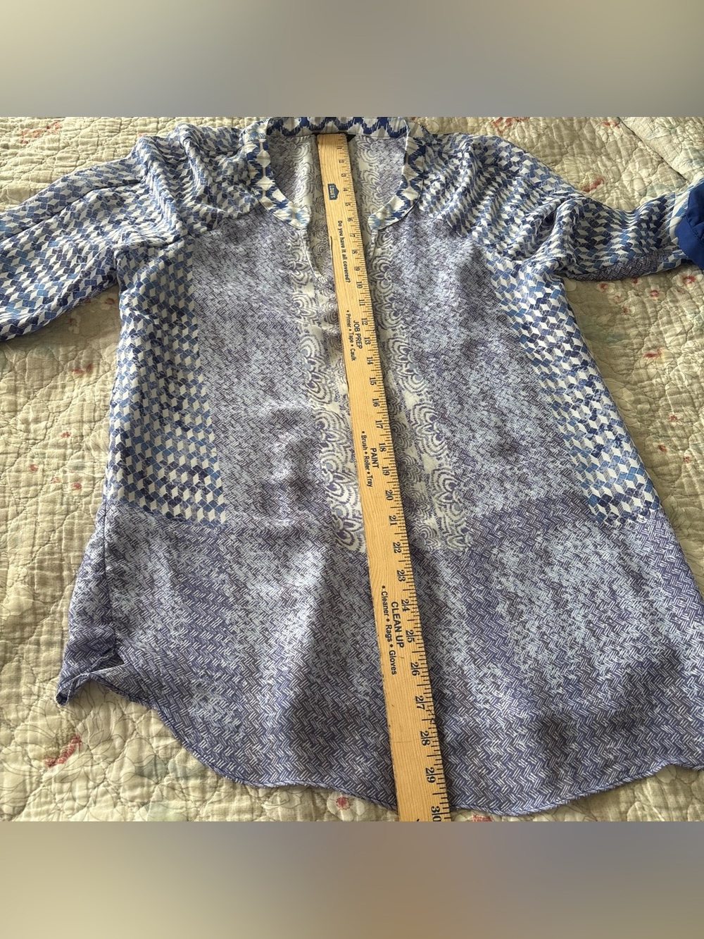 NIC+ZOE Blue & White Mixed-Print V-Neck Blouse - Picture 5 of 5